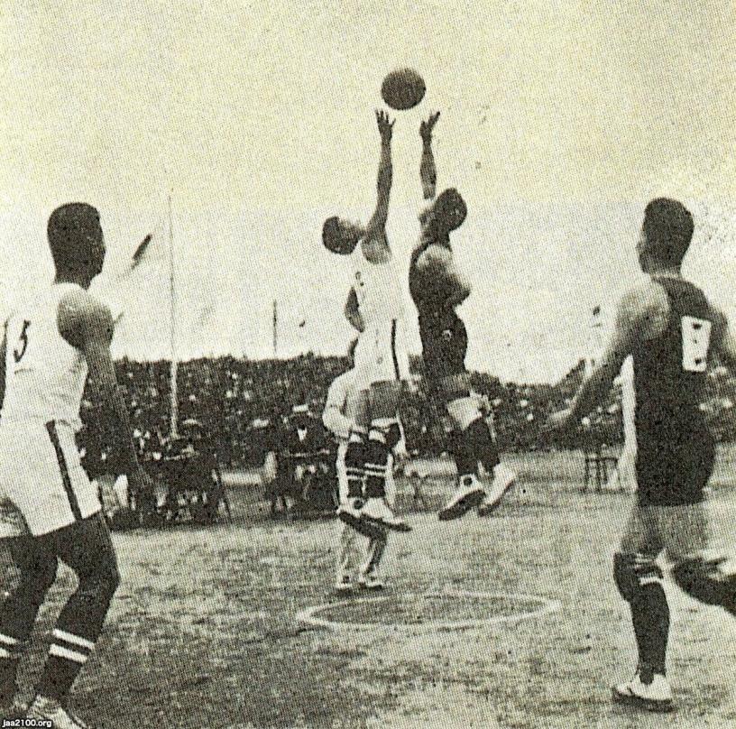 バスケットボール（大正12年） 「第6回極東選手権大会」（東京）での日本vs中国 ジャパンアーカイブズ Japan Archives