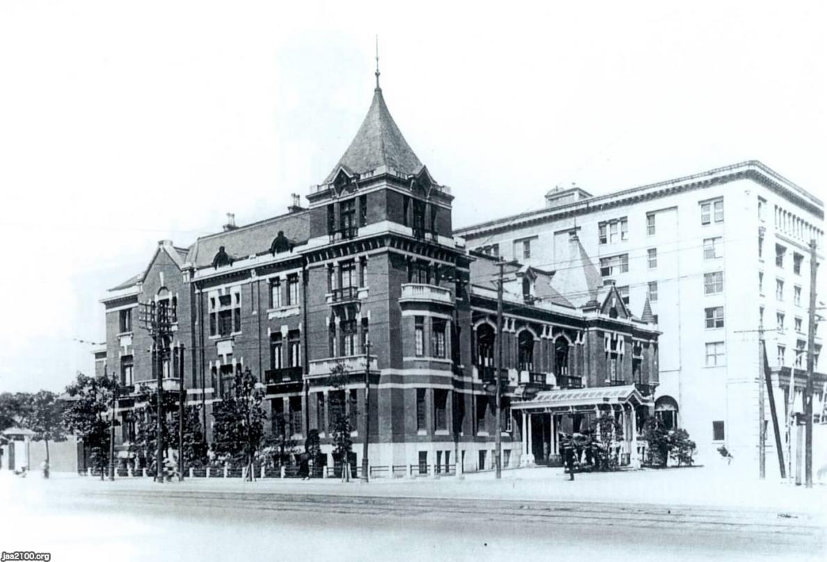 丸の内（大正12年） 東京銀行集会所と日本興業銀行ビル（1丁目） ジャパンアーカイブズ Japan Archives