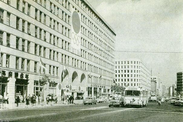 東京駅・丸の内（昭和39年） オリンピック年の交通公社ビルヂング ジャパンアーカイブズ Japan Archives