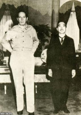 昭和天皇（昭和20年戦後）▷マッカーサー元帥と昭和天皇 | ジャパン