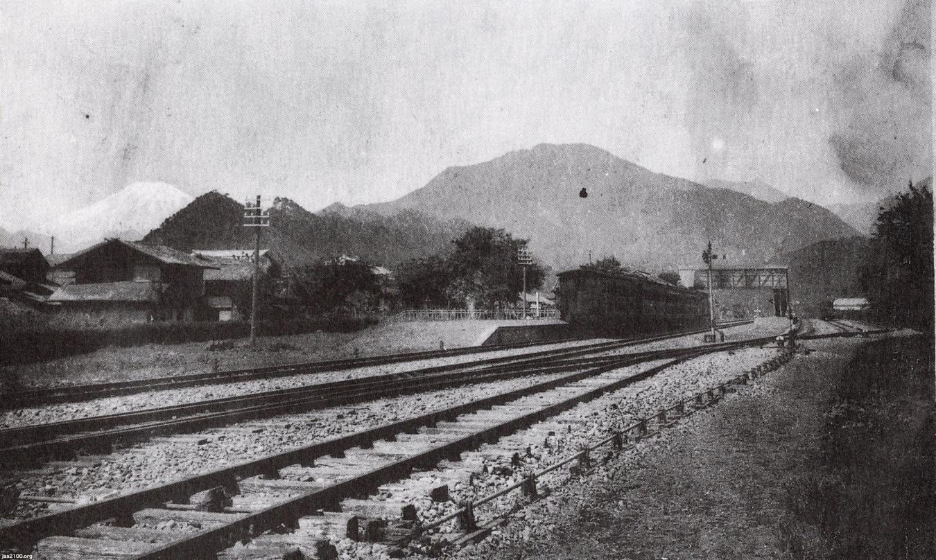 山梨県（大正4年） 大月停車場（中央線）と富士山 ジャパンアーカイブズ Japan Archives