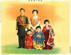 昭和天皇（昭和8年）▷天皇御一家（三人の女性内親王と妊婦の